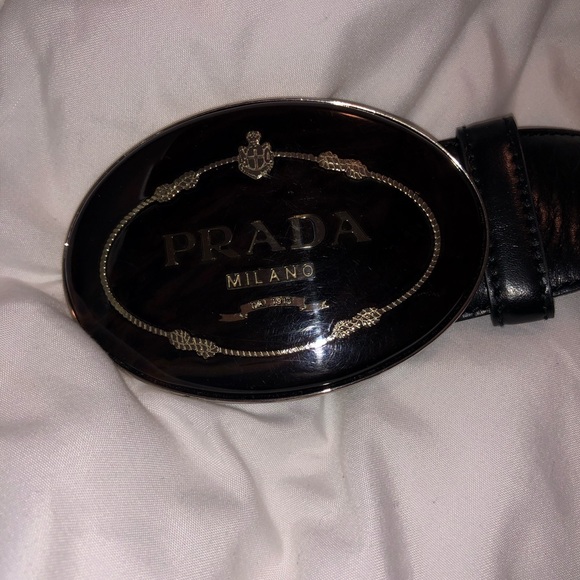 Gorgeous AUTHENTIC not sold anymore Prada belt! - Picture 2 of 5